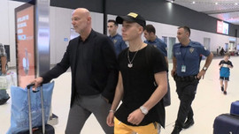 Emre Mor imza için İstanbul'da