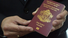 Sahte Bulgar pasaportuyla yakayı ele verdi!