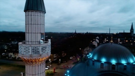 Almanya ve Hollanda'da Müslümanlara jest