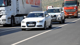 BM’den İdlib'e 42 TIR'lık yardım