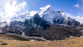 Everest Dağı'nın yüksekliğini yeniden ölçecekler