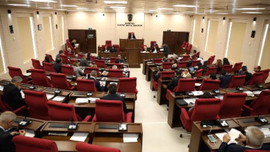 Anayasa değişikliği oy çokluğu ile kabul edildi