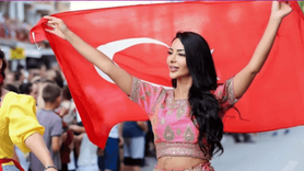 Dünya Özgürlük Güzeli Türk kızı Gizem oldu!