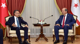 Fuat Oktay'dan Başbakan Tatar'a ziyaret