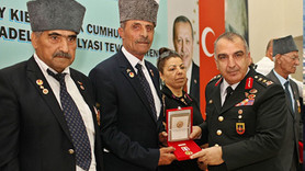120 Kıbrıs Gazisi'ne madalyaları takdim edildi