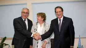 BM, Kıbrıs liderlerini bir araya getirdi