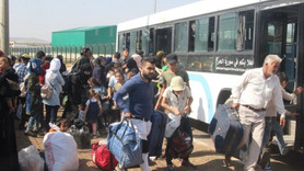 Tatile giden Suriyeliler Türkiye'ye geri döndü