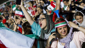 İran'da kadınların stadyuma girişine izin!