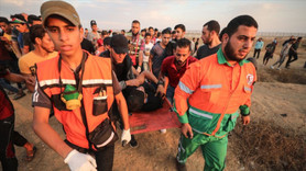 İsrail Gazze sınırında 50 Filistinliyi yaraladı