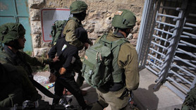 İsrail Batı Şeria'da 8 Filistinliyi gözaltına aldı