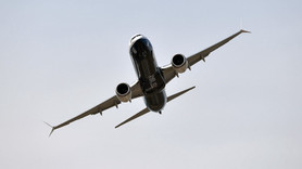 Boeing'den 737 Max yolcu uçakları için karar