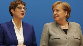 Almanya'daki siyasi kriz istifayı getirdi