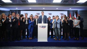 Sırbistan'da Vucic'in partisi tek başına iktidar o