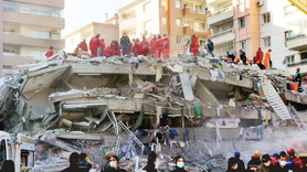 Dualar İzmir'de enkaz altındaki depremzedeler için
