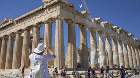 GKRY ve Yunanistan AB turistlerine kapı açıyor