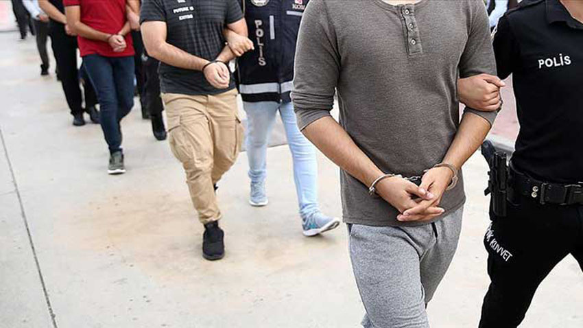 KKTC’ye uzanan FETÖ operasyonunda 111 tutuklama