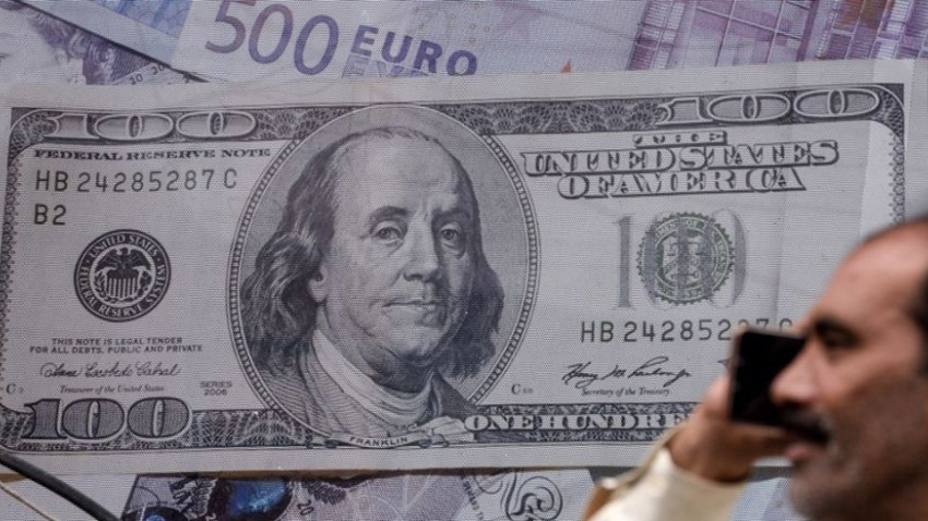 İşte dolar, euro ve Sterlin'de son rakamlar!