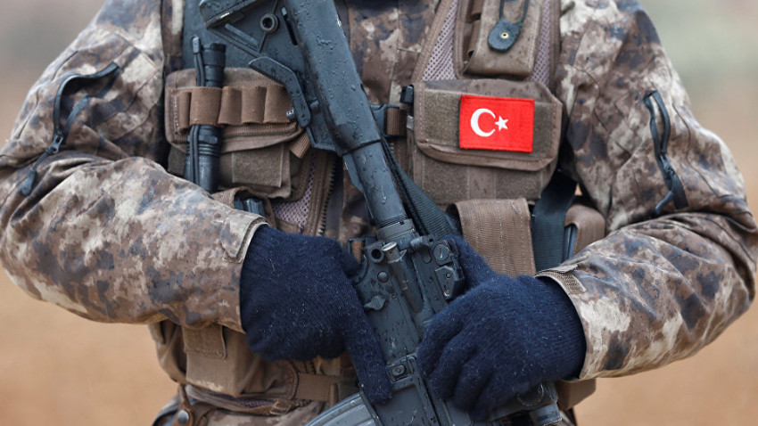 Afrin harekatında görevli 2 askere 'ilişik kesme' cezası