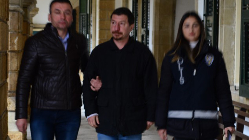Eşini yaralayan akademisyen cezaevinde