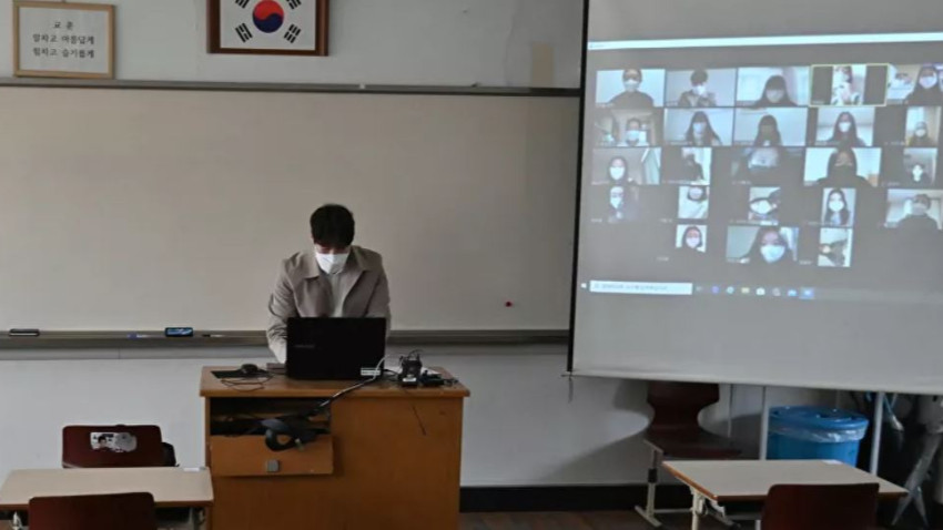 Güney Kore'de okullar yeniden kapatılıyor!