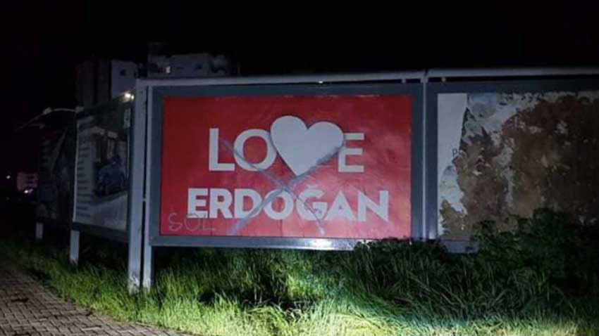 KKTC'de Love Erdoğan afişlerine tahrifattan 3 tutuklama! Olaylar büyüyor