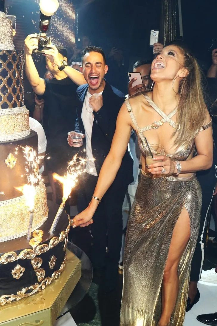 Jennifer Lopez'den gösterişli doğum günü - Sayfa 4