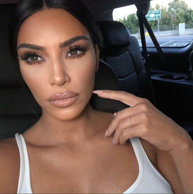 Kim Kardashian beğeni rekoru kırdı! - Sayfa 1